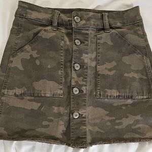 American Eagle Outfitters Camouflage Mini Skirt